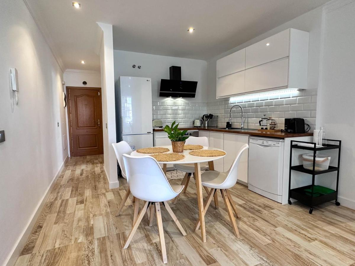 Casa Elsa With Free Parking Apartment Los Abrigos Luaran gambar